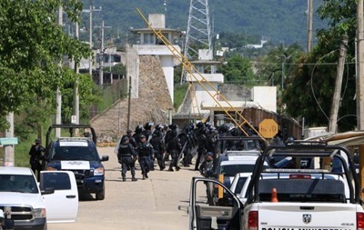 При бунте в мексиканской тюрьме погибли 13 человек