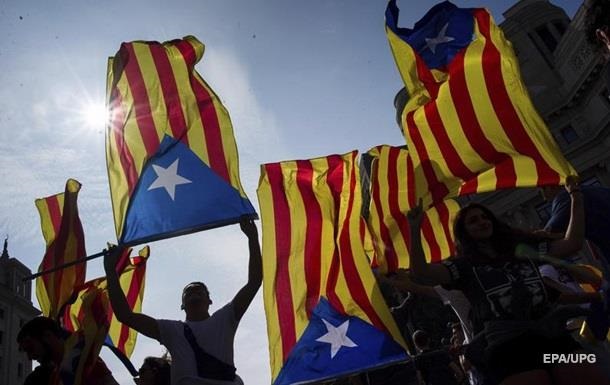 Италия не признала заявление главы Каталонии о независимости