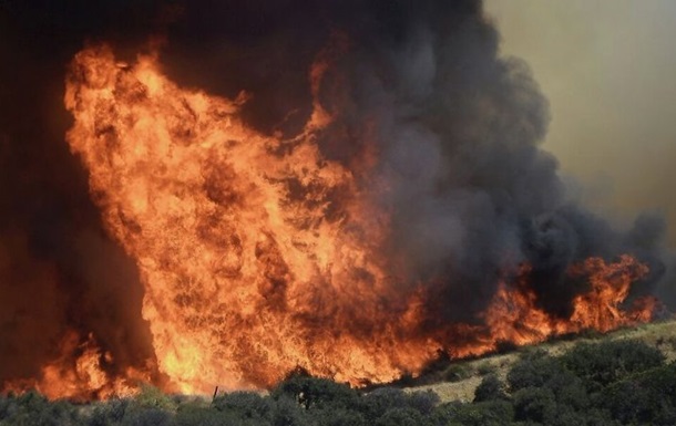 Пожары в Калифорнии: число жертв растет