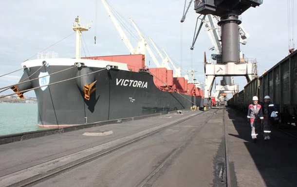 В Украину прибыло еще одно судно с углем из США