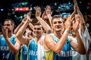 Украина вошла в ТОП-20 рейтинга ФИБА