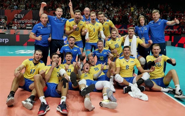 Сборная Украины по волейболу впервые пробилась в 1/4 финала чемпионата Европы