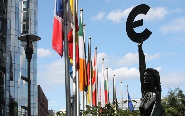 Впервые приостановлено действие базового документа еврозоны