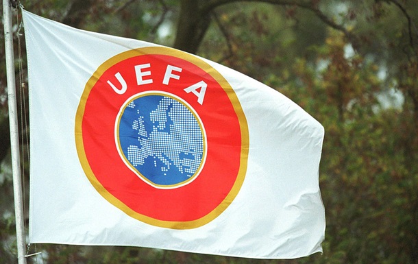 УЕФА рекомендовал доиграть национальные чемпионаты и кубки